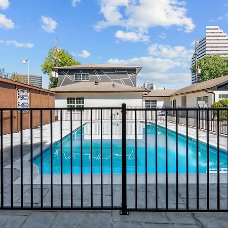 Spacious 1Br Galleria Apt With Pool & Free Park Houston Ngoại thất bức ảnh