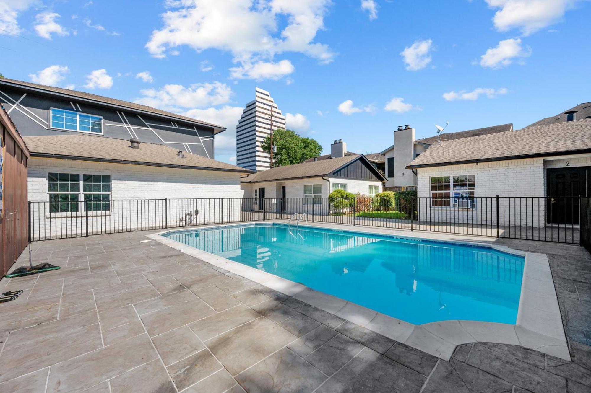 Spacious 1Br Galleria Apt With Pool & Free Park Houston Ngoại thất bức ảnh